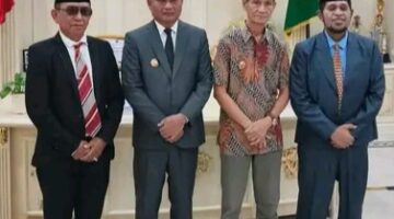 Lantik Direktur Baru,Timotius Kaidel Minta PDAM Tirta Gwamar Perbaikan Kinerja Pelayanan