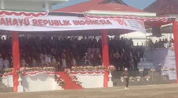 Peringatan HUT RI ke-81 di Dobo,Bupati Aru Bertindak Sebagai Inspektur Upacara